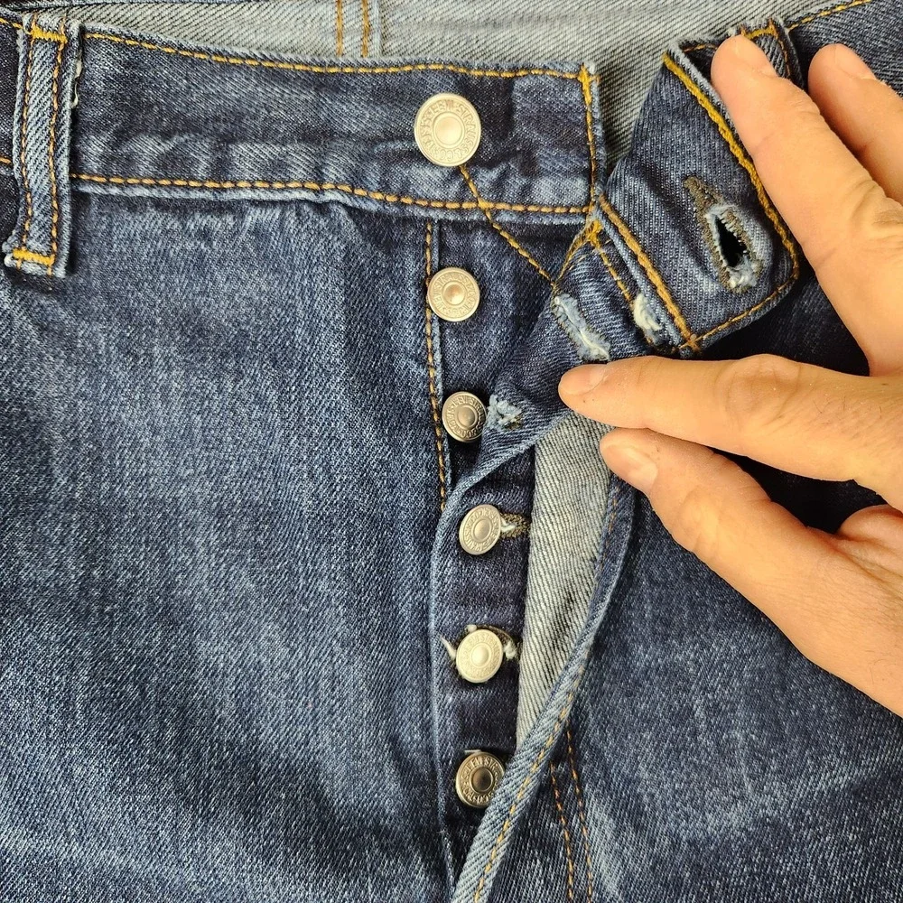 Levi's 501 Jeans Men's 40x30 Original Straight Fit Button Fly Medium 100% Cotton
